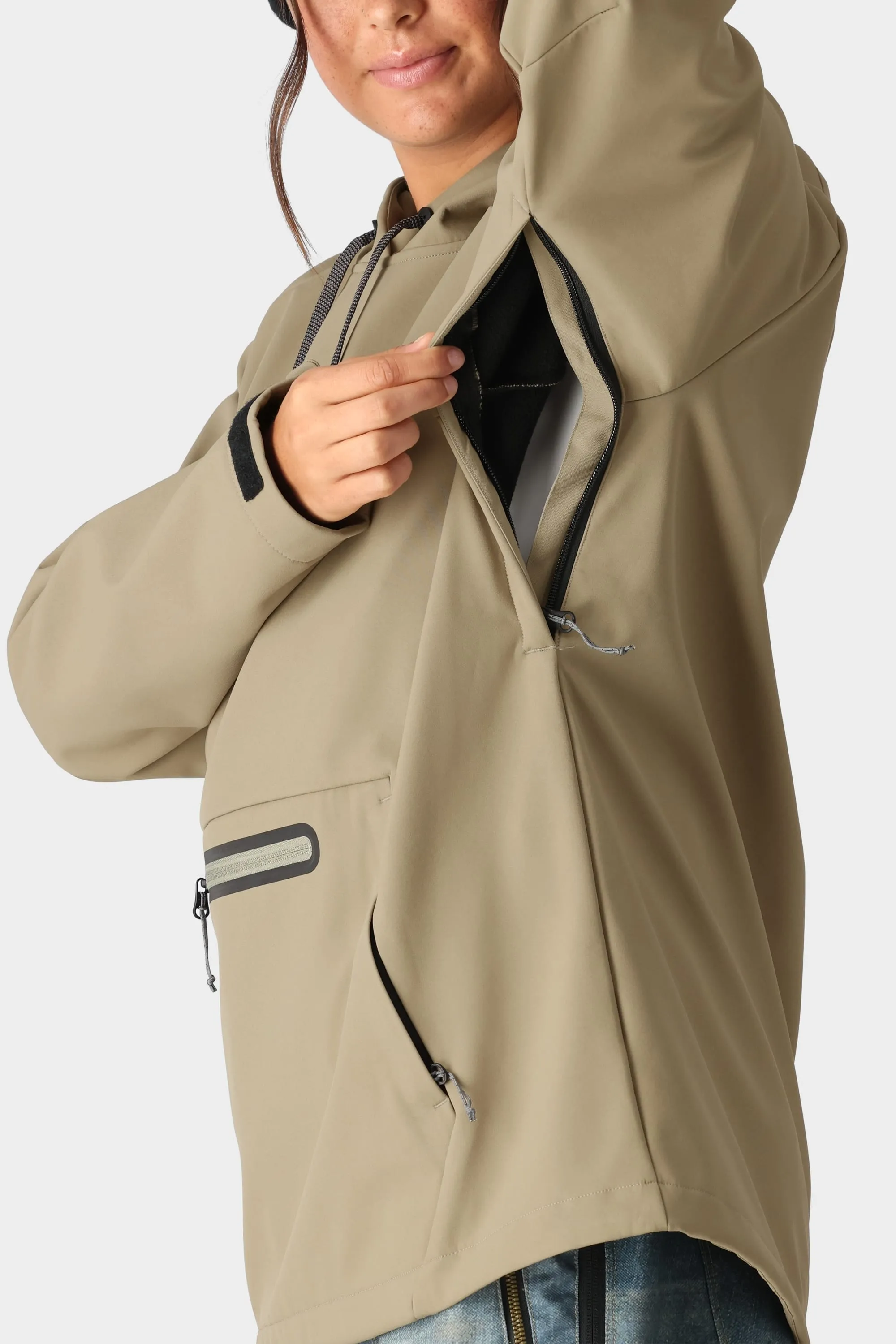 686 Women's Waterproof Hoody