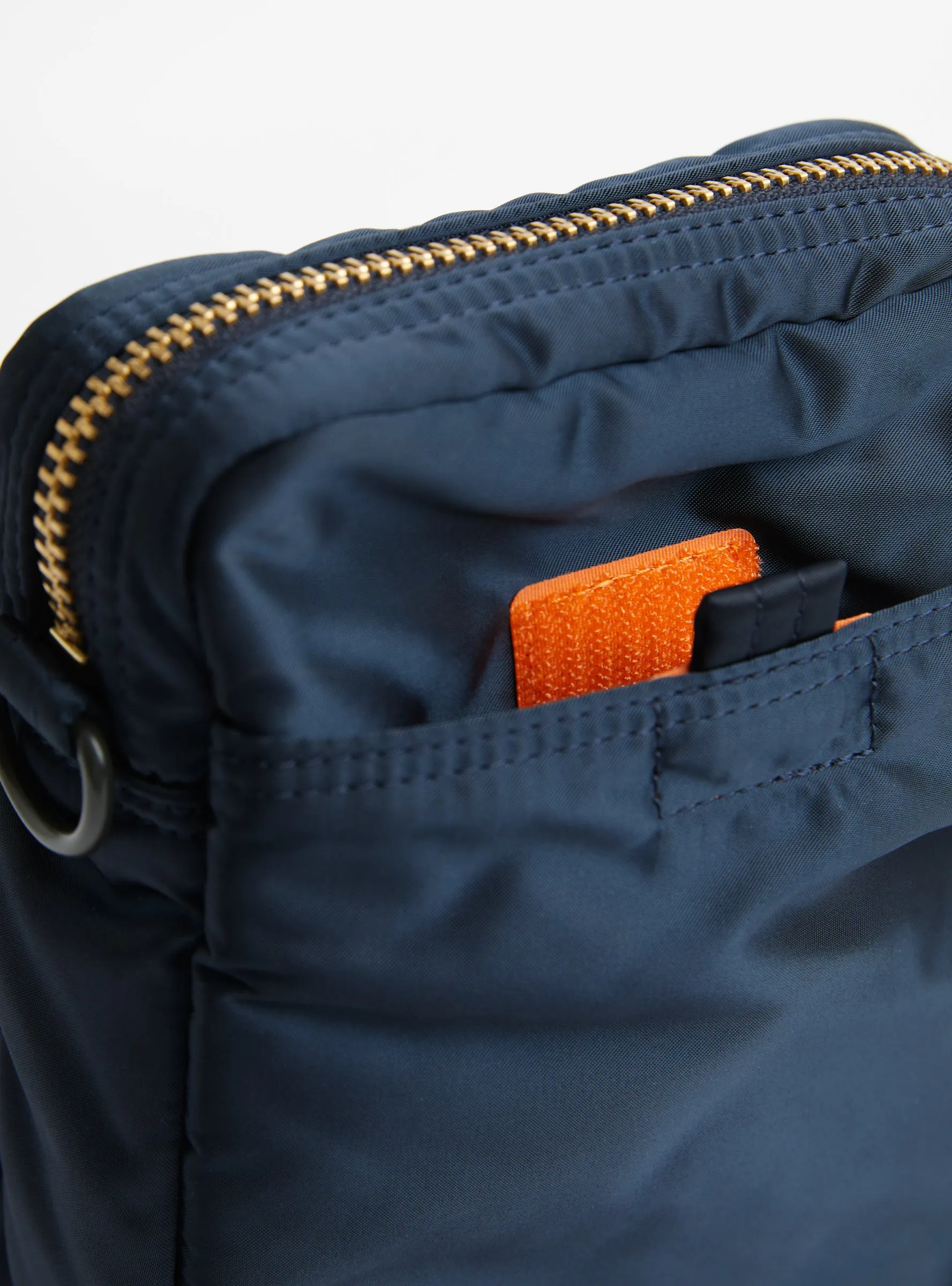 Bio-Nylon TANKER Vertical Bag Navy