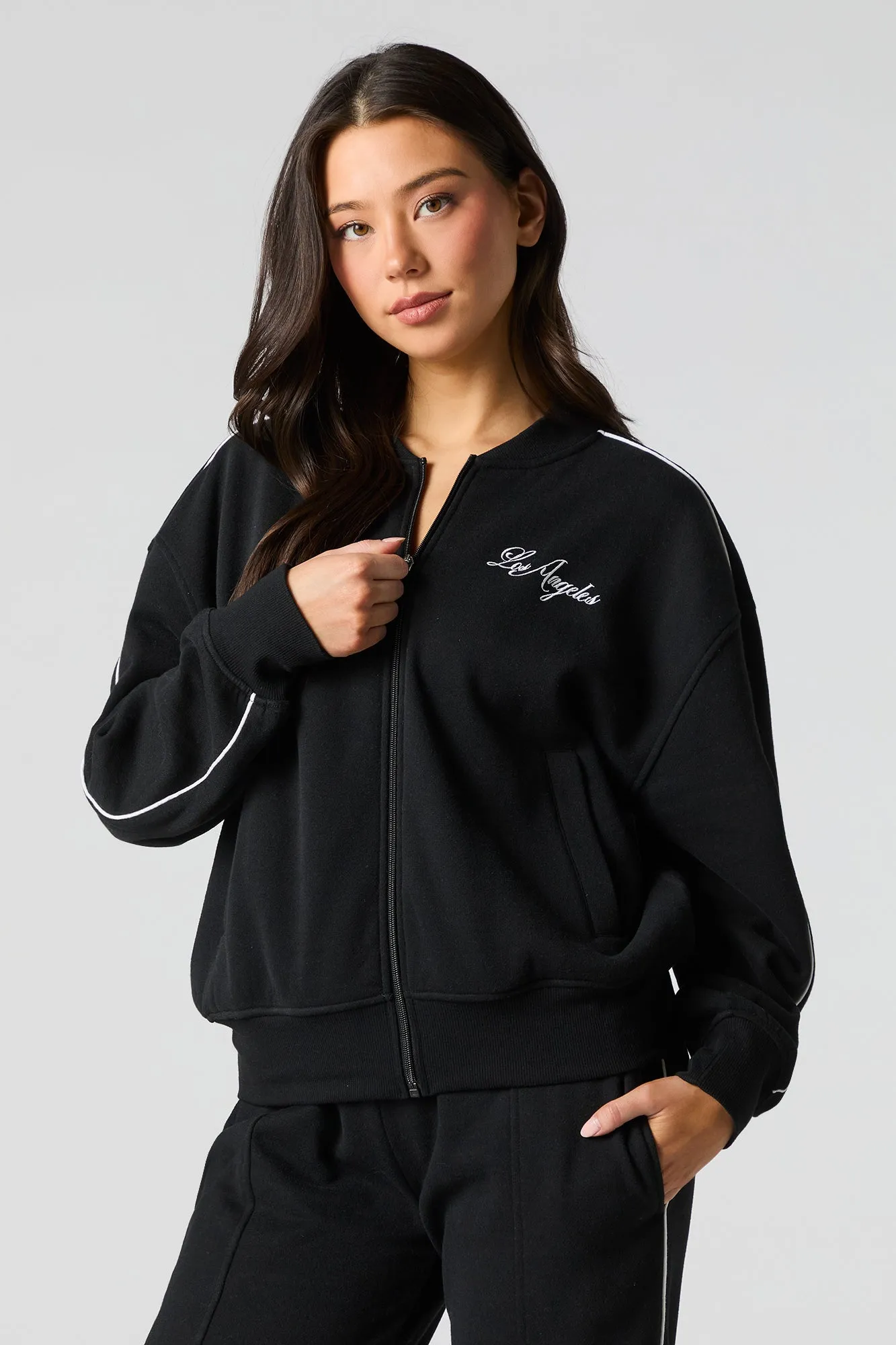 Blouson Active en molleton avec motif brodé LA