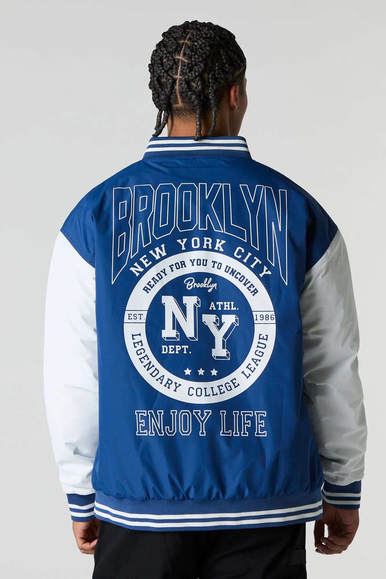 Blouson aviateur de style universitaire