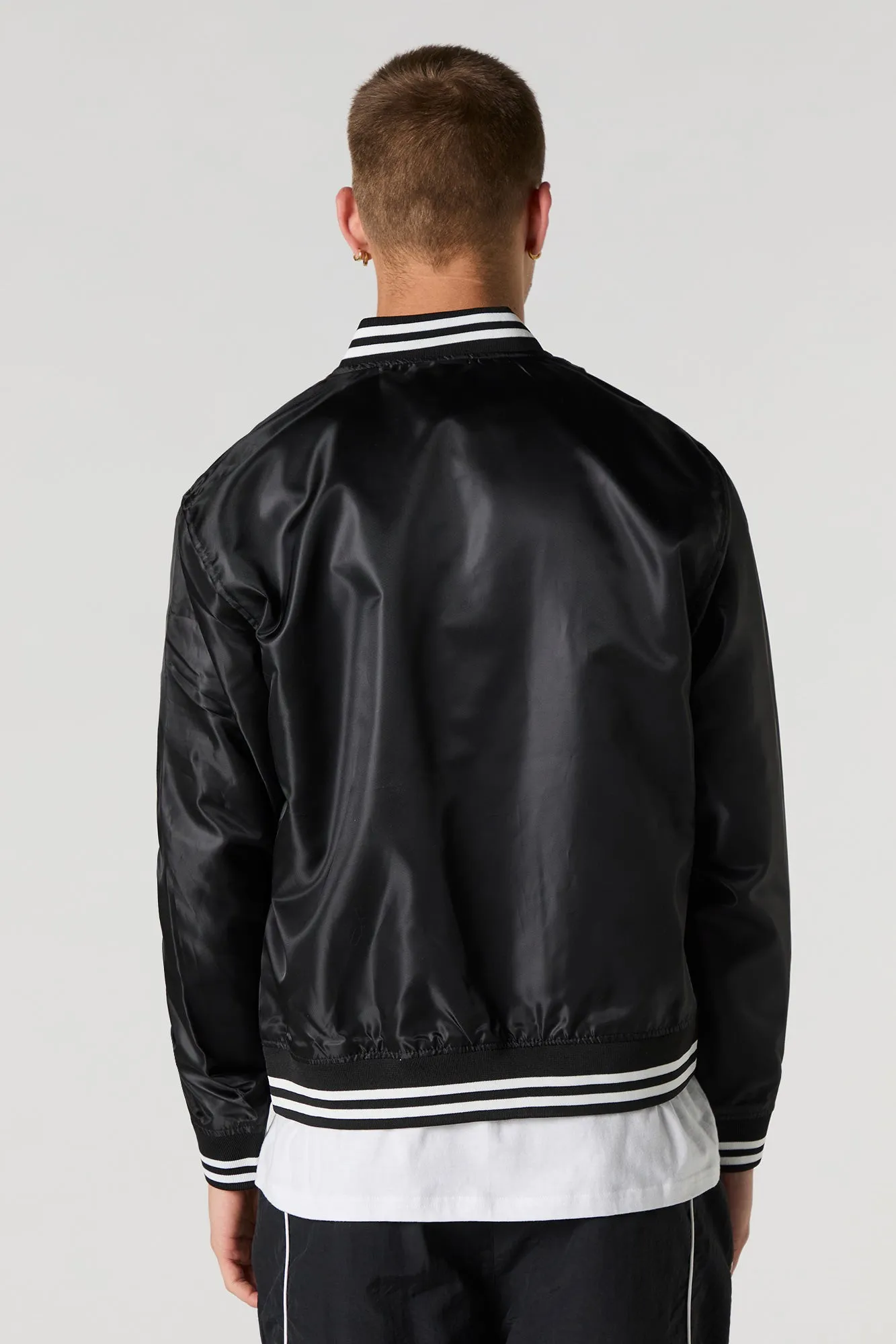 Blouson de style universitaire avec motif brodé Legends en chenille