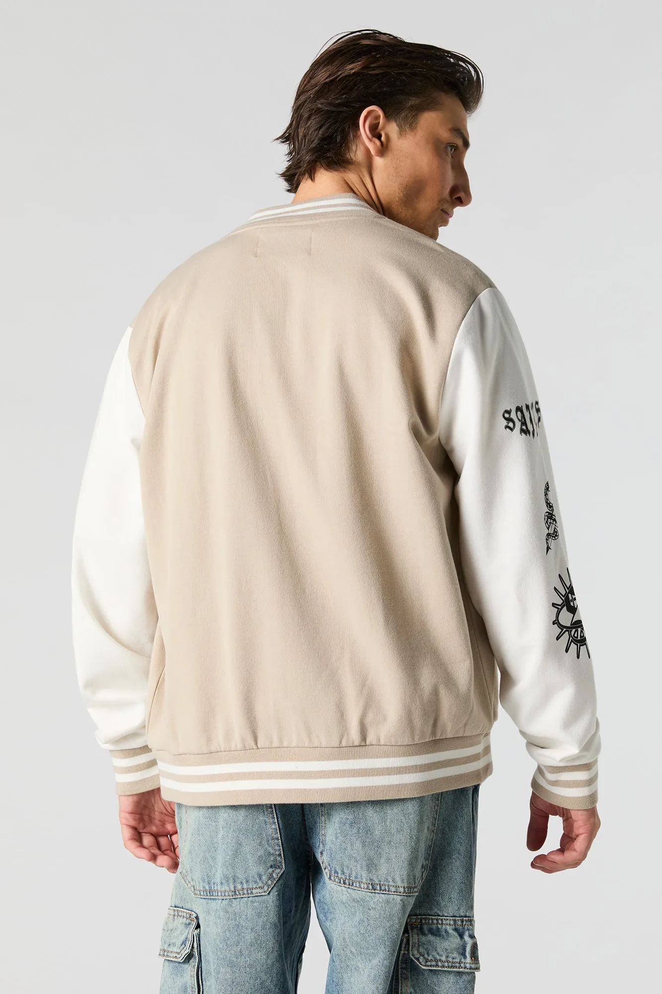 Blouson de style universitaire en molleton imprimé avec motif brodé