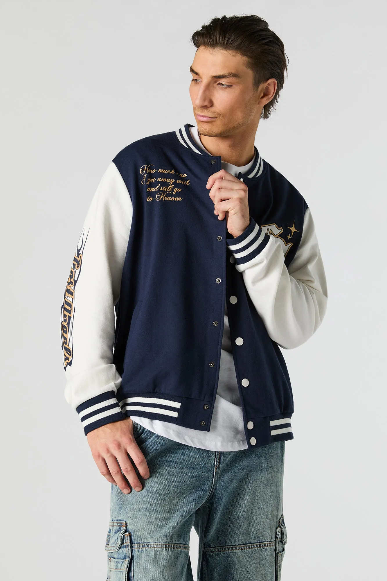 Blouson de style universitaire en molleton imprimé avec motif brodé