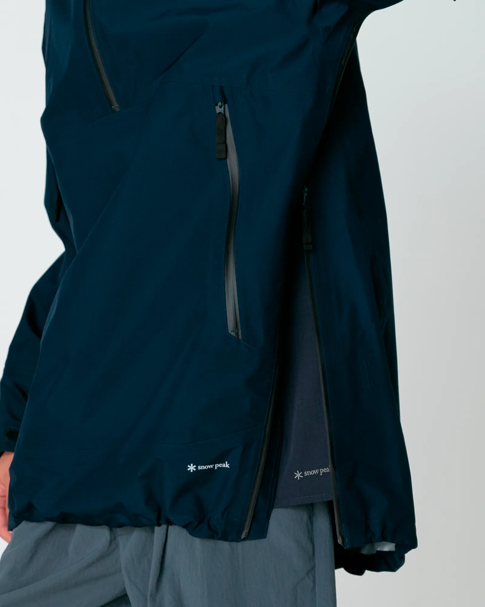 GORE-TEX Rain Pullover