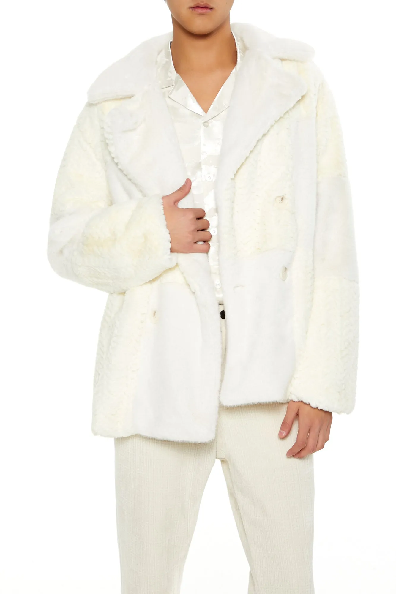 Manteau en similifourrure à carreaux deux-tons