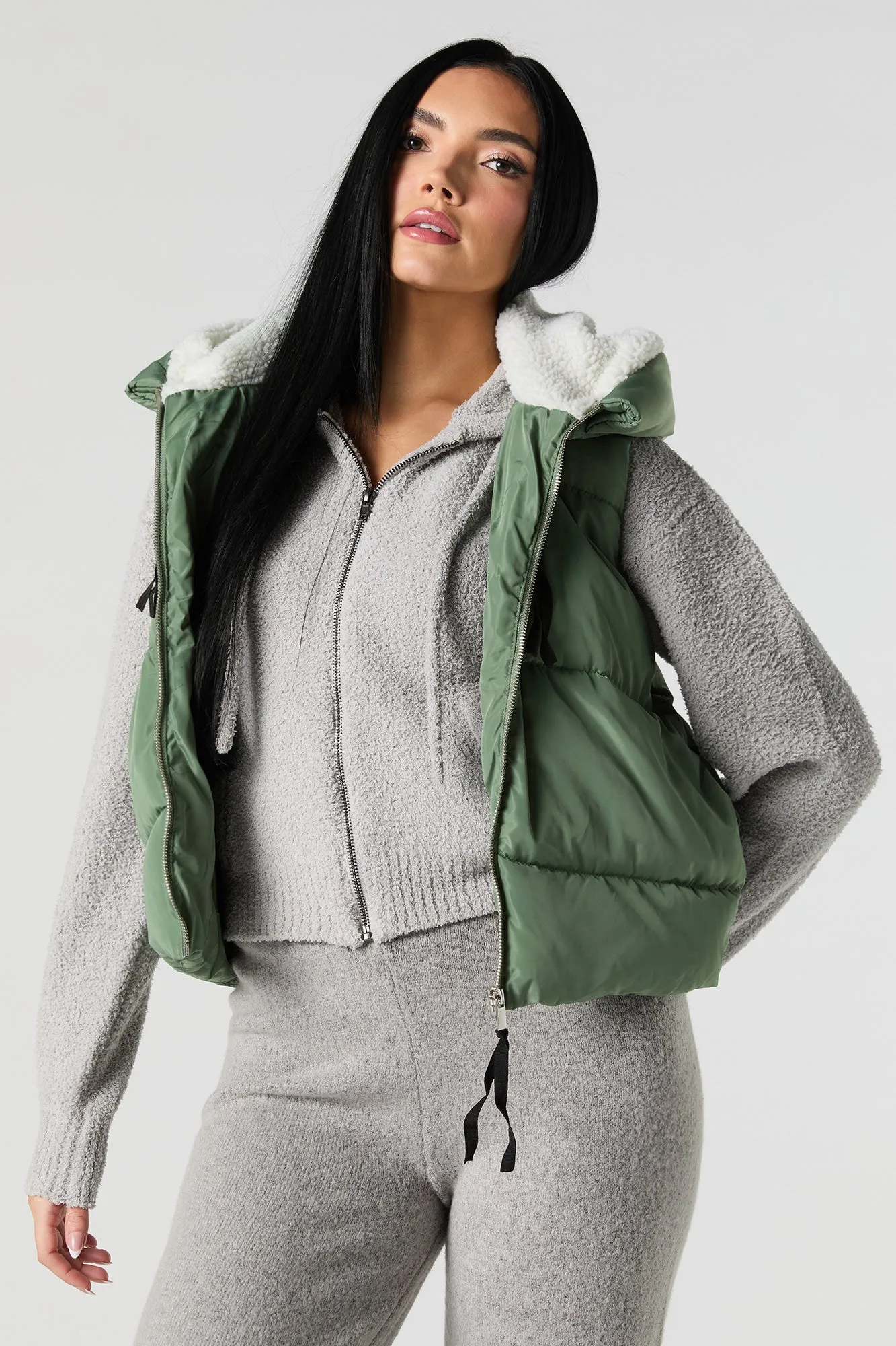 Veste bouffante en nylon doublée de Sherpa
