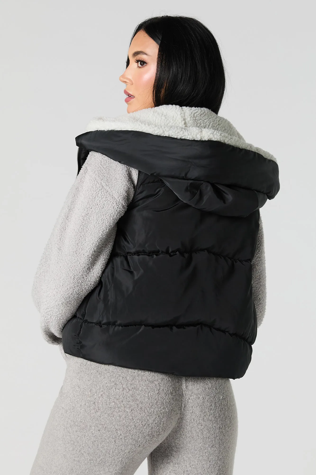 Veste bouffante en nylon doublée de Sherpa