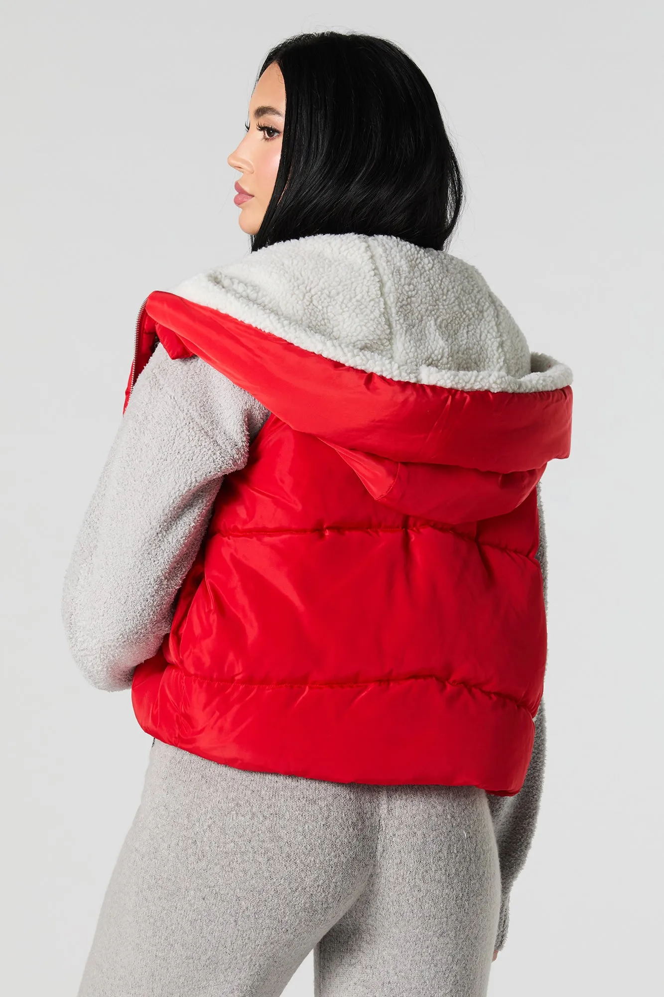 Veste bouffante en nylon doublée de Sherpa